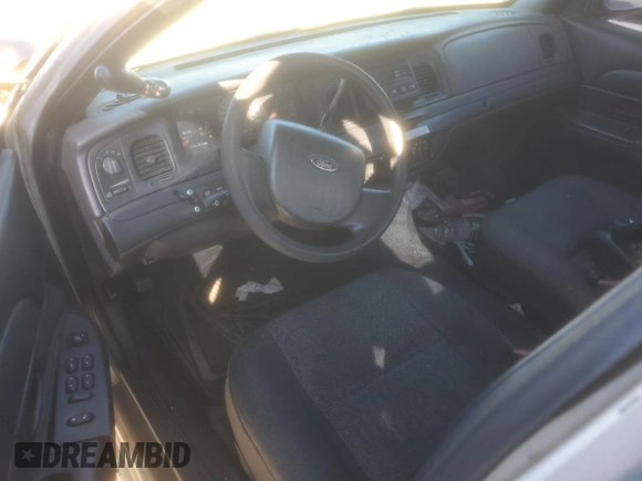 2005 Ford Police Interceptor z VIN 2FAFP71W35X165072, wystawiony jako Copart lot #56547865 z przebiegiem 352 713 mil mil oraz Szkoda całkowita • Salvage title. Historia ofert i sprzedaży dostępna na DreamBid. Obrazek 8.