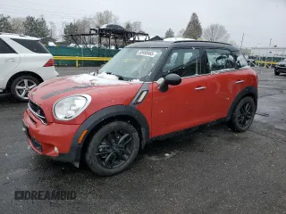 2015 MINI Countryman S z VIN WMWZC3C51FWT06537, wystawiony jako Copart lot #53458465 z przebiegiem 66 346 mil mil oraz Szkody całkowita. Historia ofert i sprzedaży dostępna na DreamBid. Obrazek 1.