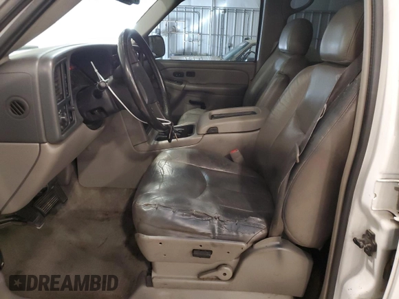2004 Chevrolet Tahoe LS with VIN 1GNEK13T14J130565, listed as a Copart auction lot 75347344 with 271,663 mi miles and Salvage Title. Bid and sale history available at carsss.com. Image 7.