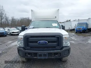 2015 Ford F-250 XL with VIN 1FDBF2B66FED21648, listed as a IAAI auction lot 41700328 with 370,599 mi miles and . Bid and sale history available at DreamBid. Image 12.