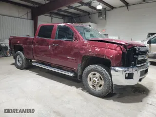 2015 Chevrolet Silverado 2500HD LT with VIN 1GC1KVEG8FF614432, listed as a Copart auction lot 44373885 with 258,924 mi miles and Salvage Title. Bid and sale history available at carsss.com. Image 4.