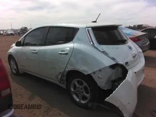 2015 Nissan LEAF S z VIN 1N4AZ0CP4FC302536, wystawiony jako Copart lot #56734025 z przebiegiem 55 940 mil mil oraz Szkoda całkowita • Salvage title. Historia ofert i sprzedaży dostępna na DreamBid. Obrazek 2.