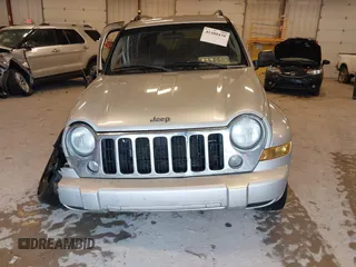 2007 Jeep Liberty Limited with VIN 1J4GL58K17W561947, listed as a IAAI auction lot 41480438 with 150,177 mi miles. Bid and sale history available at carsss.com. Image 12.