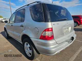 2002 Mercedes-Benz M-Class with VIN 4JGAB54EX2A347717, listed as a Copart auction lot 77914574 with 250,155 mi miles and Clean Title. Bid and sale history available at carsss.com. Image 3.