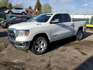 2022 Ram 1500 Big Horn z VIN 1C6RRFBG5NN410921, wystawiony jako Copart lot #56259065 z przebiegiem 32 900 mil mil oraz Szkoda całkowita • Salvage title. Historia ofert i sprzedaży dostępna na DreamBid. Obrazek 1.