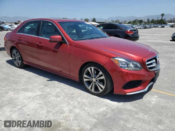 2014 Mercedes-Benz E 350 Sport с VIN WDDHF5KB9EA998556, выставлен на аукционе Copart как лот 56410605 с пробегом 112 110 миль миль и Списание • Salvage title. История ставок и продаж доступна на DreamBid. Изображение 4.