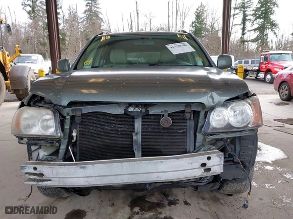 2004 Toyota Highlander with VIN JTEEP21AX40058820, listed as a IAAI auction lot 41798900 with 330,991 mi miles. Bid and sale history available at carsss.com. Image 13.