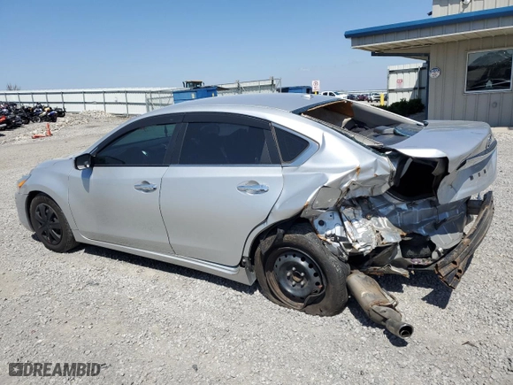 2015 Nissan Altima 2.5 SV with VIN 1N4AL3AP8FC179748, listed as a Copart auction lot 50363495 with 231,527 mi miles and Salvage Title. Bid and sale history available at carsss.com. Image 2.