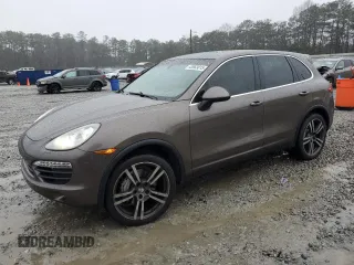 2013 Porsche Cayenne S с VIN WP1AB2A25DLA80568, выставлен на аукционе Copart как лот 43983015 с пробегом 105 779 миль миль и Списание • Salvage title. История ставок и продаж доступна на DreamBid. Изображение 1.