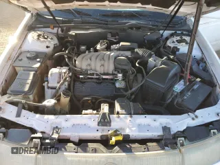 1995 Mercury Sable GS z VIN 1MELM50UXSG617772, wystawiony jako Copart lot #86834064 z przebiegiem 120 994 mil mil oraz Szkody całkowita. Historia ofert i sprzedaży dostępna na DreamBid. Obrazek 11.