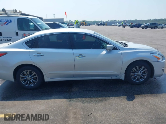 2015 Nissan Altima S with VIN 1N4AL3AP6FN914103, listed as a IAAI auction lot 41981920 with 111,688 mi miles and . Bid and sale history available at DreamBid. Image 13.