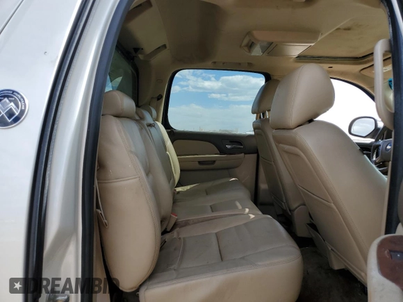 2013 Chevrolet Avalanche LTZ with VIN 3GNTKGE75DG138065, listed as a Copart auction lot 57346095 with 194,389 mi miles and Salvage title. Bid and sale history available at DreamBid. Image 10.