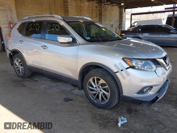 2015 Nissan Rogue SL with VIN 5N1AT2MV4FC892446, listed as a IAAI auction lot 41990895 with 185,423 mi miles and . Bid and sale history available at carsss.com. Image 1.