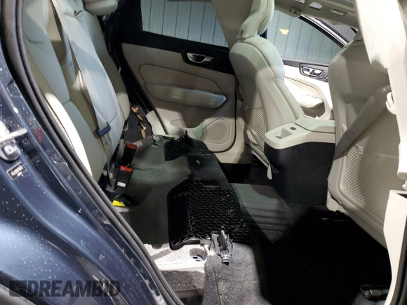 2023 Volvo XC60 Plus Bright Theme with VIN YV4L12RN2P1289100, listed as a Copart auction lot 86898924 with 25,282 mi miles and Salvage Title. Bid and sale history available at carsss.com. Image 11.