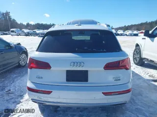 2018 Audi Q5 Premium Plus with VIN WA1BNAFY0J2202270, listed as a IAAI auction lot 41603310 with 148,699 mi miles. Bid and sale history available at carsss.com. Image 16.