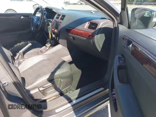 2011 Volkswagen Jetta SEL с VIN 3VWLZ7AJ2BM078649, выставлен на аукционе IAAI как лот 41778648 с пробегом 173 367 миль миль и . История ставок и продаж доступна на DreamBid. Изображение 5.