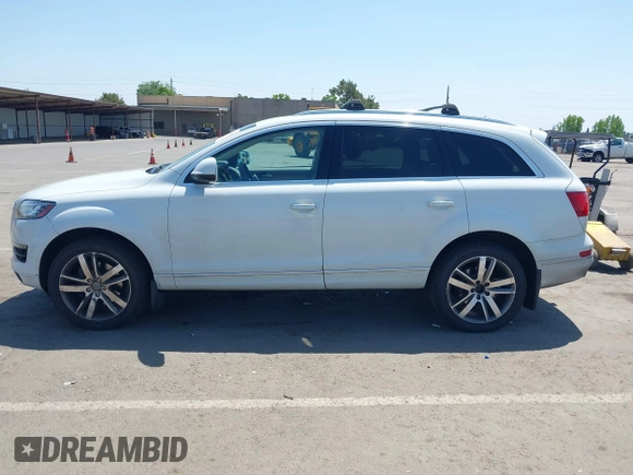 2013 Audi Q7 Premium Plus with VIN WA1LGAFE8DD010690, listed as a IAAI auction lot 42152906 with 152,351 mi miles and . Bid and sale history available at DreamBid. Image 14.
