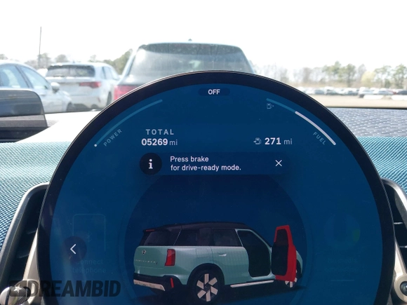 2025 MINI Countryman z VIN WMZ23GA02S7P85607, wystawiony jako IAAI lot #41982065 z przebiegiem 5269 mil mil oraz . Historia ofert i sprzedaży dostępna na DreamBid. Obrazek 7.