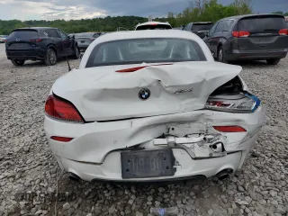 2011 BMW Z4 sDrive35is z VIN WBALM1C59BE393773, wystawiony jako Copart lot #56021935 z przebiegiem 86 666 mil mil oraz Szkoda całkowita • Salvage title. Historia ofert i sprzedaży dostępna na DreamBid. Obrazek 6.
