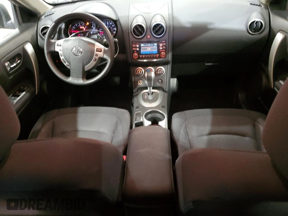 2015 Nissan Rogue S z VIN JN8AS5MVXFW251183, wystawiony jako Copart lot #56011665 z przebiegiem 79 425 mil mil oraz Szkody całkowita. Historia ofert i sprzedaży dostępna na DreamBid. Obrazek 8.