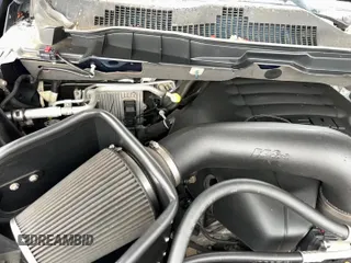 2013 Ram 1500 Express z VIN 3C6JR6AT0DG586603, wystawiony jako Copart lot #89439105 z przebiegiem 110 877 mil mil oraz Czysty tytuł • Clean title. Historia ofert i sprzedaży dostępna na DreamBid. Obrazek 11.