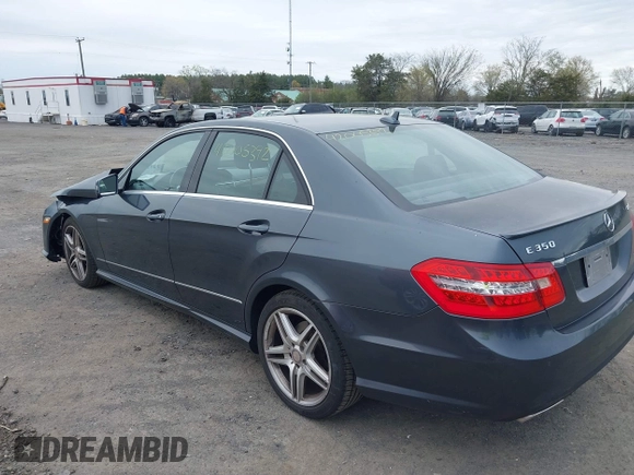2013 Mercedes-Benz E 350 Luxury with VIN WDDHF8JB8DA765592, listed as a IAAI auction lot 42005392 with 82,994 mi miles and . Bid and sale history available at DreamBid. Image 3.