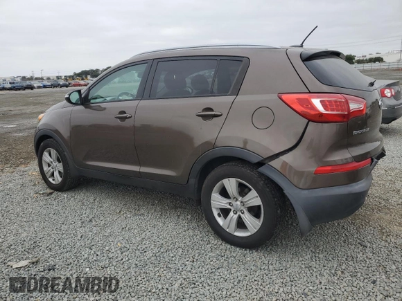 2013 Kia Sportage LX with VIN KNDPB3A20D7511165, listed as a Copart auction lot 52822635 with 190,219 mi miles and Salvage Title. Bid and sale history available at carsss.com. Image 2.
