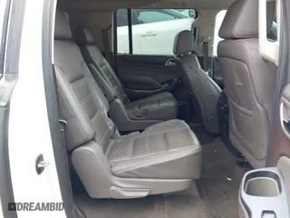 2015 GMC Yukon XL Denali with VIN 1GKS2JKJ2FR590502, listed as a IAAI auction lot 41758575 with 129,777 mi miles. Bid and sale history available at carsss.com. Image 8.
