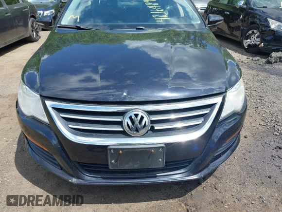 2011 Volkswagen CC Sport with VIN WVWMP7AN8BE709541, listed as a IAAI auction lot 42164892 with 154,547 mi miles. Bid and sale history available at carsss.com. Image 6.