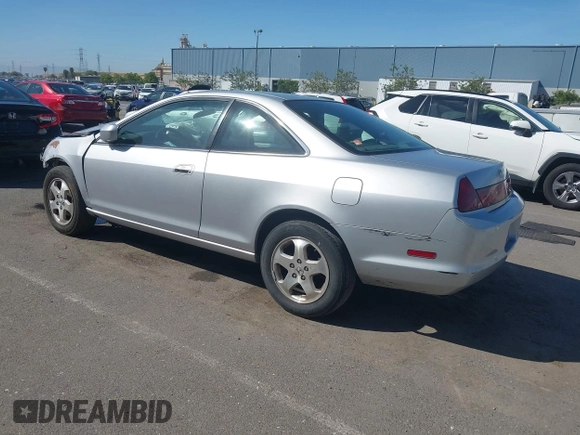 2000 Honda Accord EX z VIN 1HGCG2257YA010383, wystawiony jako IAAI lot #42278620 z przebiegiem 170 757 mil mil oraz . Historia ofert i sprzedaży dostępna na DreamBid. Obrazek 3.