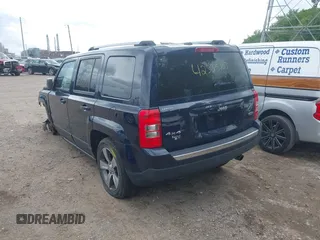 2016 Jeep Patriot Latitude z VIN 1C4NJRFB6GD500649, wystawiony jako IAAI lot #42335103 z przebiegiem 52 742 mil mil oraz . Historia ofert i sprzedaży dostępna na DreamBid. Obrazek 3.