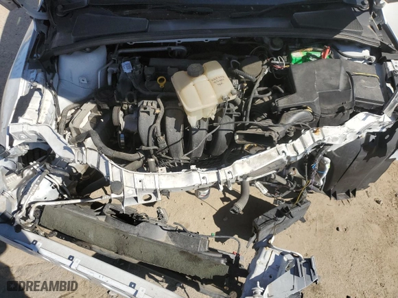 2014 Ford Focus SE with VIN 1FADP3K28EL151600, listed as a Copart auction lot 49857985 with 105,001 mi miles and Non Repairable. Bid and sale history available at carsss.com. Image 11.
