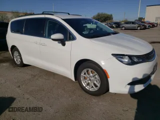 2021 Chrysler Voyager LXi with VIN 2C4RC1DG2MR534205, listed as a Copart auction lot 59366844 with 70,055 mi miles and Clean Title. Bid and sale history available at DreamBid. Image 4.