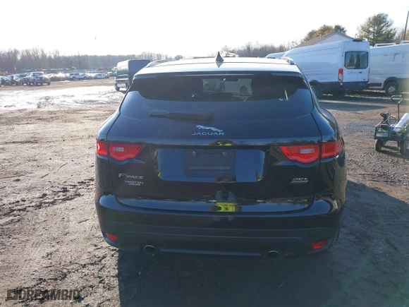 2018 Jaguar F-PACE 25t Premium with VIN SADCJ2FX1JA279629, listed as a IAAI auction lot 41195399 with 74,982 mi miles. Bid and sale history available at carsss.com. Image 17.