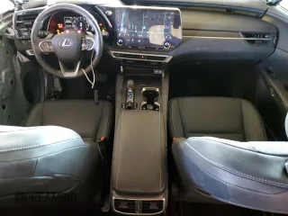 2023 Lexus RX 350 z VIN 2T2BAMCA7PC033977, wystawiony jako Copart lot #50039225 z przebiegiem 7 503 mil mil oraz Szkoda całkowita • Salvage title. Historia ofert i sprzedaży dostępna na DreamBid. Obrazek 8.