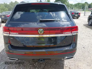2024 Volkswagen Atlas SE with VIN 1V2WR2CA2RC531551, listed as a IAAI auction lot 42733108 with 34,551 mi miles and . Bid and sale history available at DreamBid. Image 16.