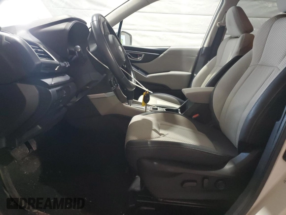 2019 Subaru Forester Premium with VIN JF2SKAEC8KH449783, listed as a Copart auction lot 48060885 with 62,117 mi miles and Salvage Title. Bid and sale history available at carsss.com. Image 7.