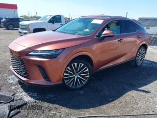 2024 Lexus RX 350 with VIN 2T2BAMCA5RC087894, listed as a IAAI auction lot 42022935 with 3,484 mi miles and . Bid and sale history available at DreamBid. Image 17.