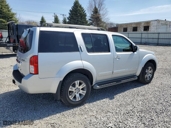 2011 Nissan Pathfinder Silver with VIN 5N1AR1NB4BC613536, listed as a Copart auction lot 53924235 with 130,562 mi miles and Clean Title. Bid and sale history available at carsss.com. Image 3.