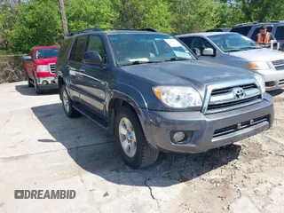 2007 Toyota 4Runner SR5 with VIN JTEZU14R578083877, listed as a IAAI auction lot 42015656 with 186,700 mi miles. Bid and sale history available at carsss.com. Image 1.