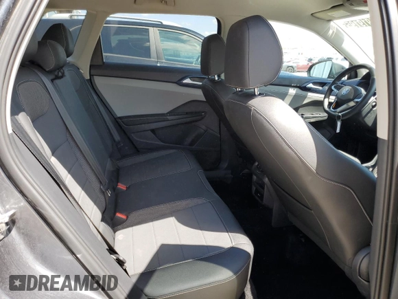 2024 Volkswagen Taos SE z VIN 3VVSX7B20RM012706, wystawiony jako Copart lot #55919195 z przebiegiem 47 610 mil mil oraz Tytuł czysty. Historia ofert i sprzedaży dostępna na DreamBid. Obrazek 11.