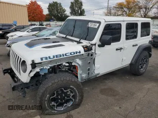 2022 Jeep Wrangler Unlimited Rubicon with VIN 1C4JJXR68NW108372, listed as a Copart auction lot 77521354 with 32,672 mi miles and Salvage title. Bid and sale history available at DreamBid. Image 1.