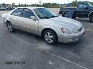 1999 Lexus ES 300 с VIN JT8BF28G4X5063327, выставлен на аукционе IAAI как лот 42154511 с пробегом 198 255 миль миль и . История ставок и продаж доступна на DreamBid. Изображение 1.