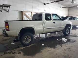2007 GMC Sierra 2500HD Classic SLE1 with VIN 1GTHK29D07E115595, listed as a Copart auction lot 46344935 with 311,093 mi miles and Clean Title. Bid and sale history available at carsss.com. Image 3.