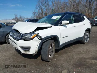 2018 Jeep Compass Limited with VIN 3C4NJDCB6JT360417, listed as a IAAI auction lot 41786511 with 69,929 mi miles and . Bid and sale history available at carsss.com. Image 2.
