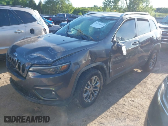 2019 Jeep Cherokee Latitude Plus with VIN 1C4PJLLB6KD482852, listed as a IAAI auction lot 42152089 with 41,713 mi miles and . Bid and sale history available at DreamBid. Image 2.