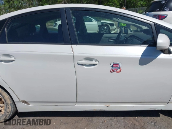 2011 Toyota Prius I with VIN JTDKN3DU8B5364553, listed as a IAAI auction lot 41993267 with 207,298 mi miles and . Bid and sale history available at DreamBid. Image 13.