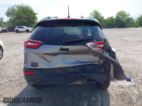 2017 Jeep Cherokee Sport с VIN 1C4PJMAB2HW587863, выставлен на аукционе IAAI как лот 42463642 с пробегом 107 108 миль миль и . История ставок и продаж доступна на DreamBid. Изображение 16.