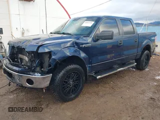 2014 Ford F-150 XL with VIN 1FTFW1EF8EKF81092, listed as a IAAI auction lot 40885506 with 286,885 mi miles. Bid and sale history available at carsss.com. Image 2.