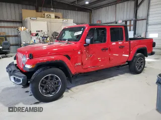 2022 Jeep Gladiator Overland with VIN 1C6HJTFG4NL153418, listed as a Copart auction lot 46349715 with 25,706 mi miles and Salvage title. Bid and sale history available at DreamBid. Image 1.